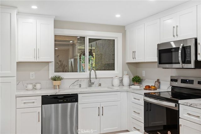 4025 Calle Sonora Este 2C, Laguna Woods, CA 92637