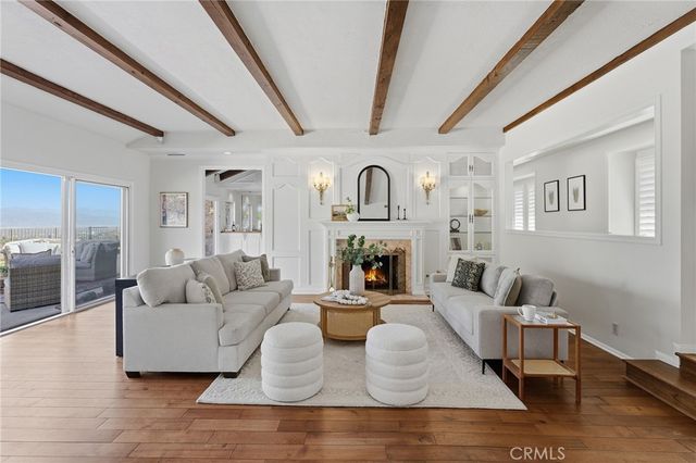 3906 Lake Vista Court, Encino, CA 91316