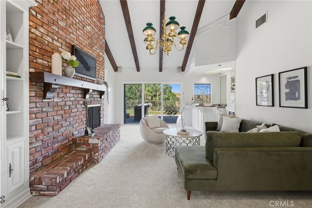 3906 Lake Vista Court, Encino, CA 91316