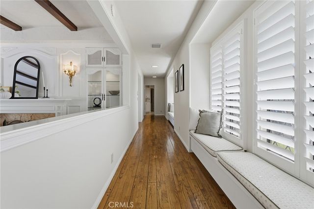 3906 Lake Vista Court, Encino, CA 91316