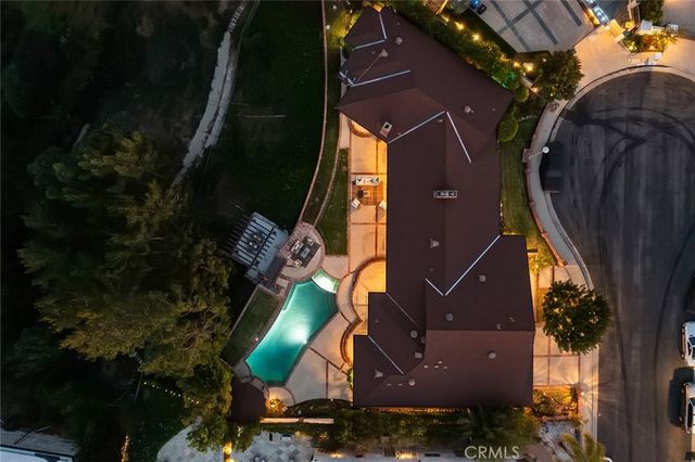 3906 Lake Vista Court, Encino, CA 91316