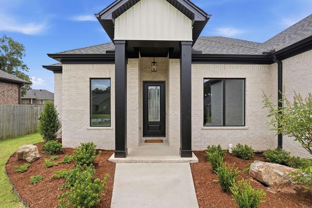 110 Sanibel Circle, Little Rock, AR 72210