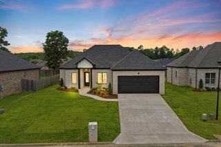 110 Sanibel Circle, Little Rock, AR 72210
