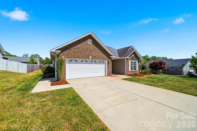 1834 Terrain Drive NW, Conover, NC 28613