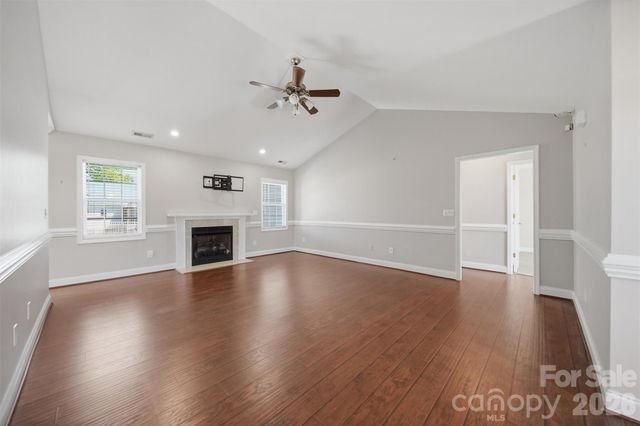 1834 Terrain Drive NW, Conover, NC 28613
