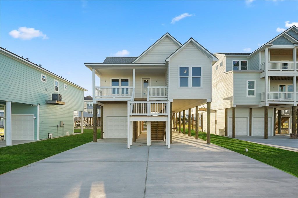 4046 Miramar Court, Galveston, TX 77554
