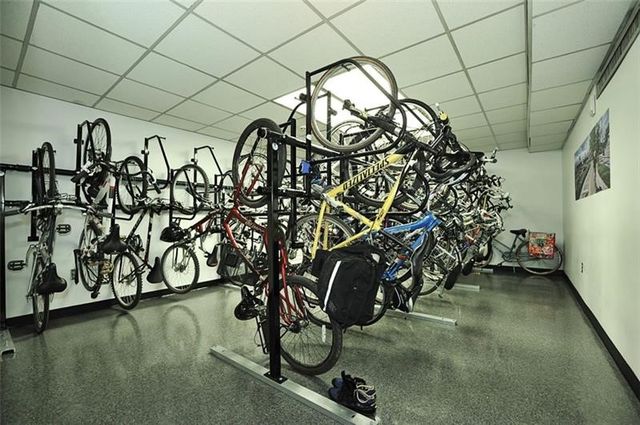 320 Fort Duquesne Blvd 5F, Downtown Pgh, PA 15222