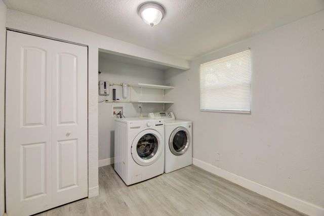 2633 NE 16TH Avenue, Pompano Beach, FL 33064