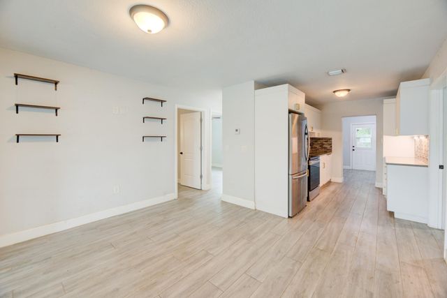 2633 NE 16TH Avenue, Pompano Beach, FL 33064