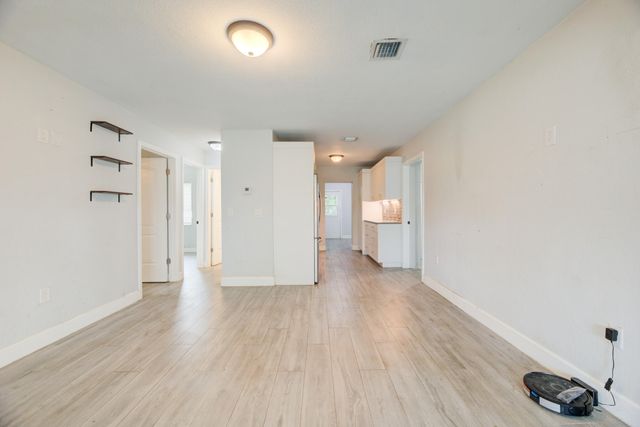 2633 NE 16TH Avenue, Pompano Beach, FL 33064