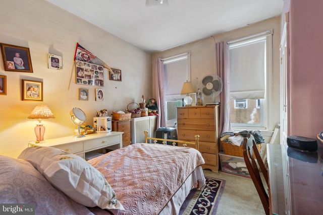 2222 S HEMBERGER ST, Philadelphia, PA 19145