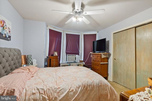 2222 S HEMBERGER ST, Philadelphia, PA 19145