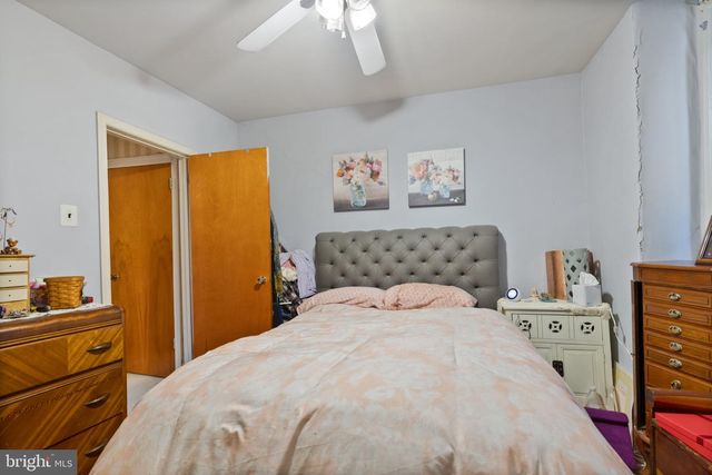 2222 S HEMBERGER ST, Philadelphia, PA 19145