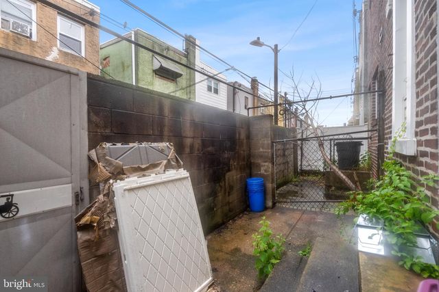 2222 S HEMBERGER ST, Philadelphia, PA 19145