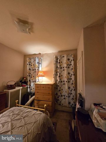 2222 S HEMBERGER ST, Philadelphia, PA 19145