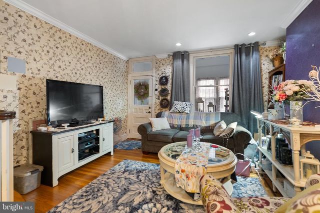 2222 S HEMBERGER ST, Philadelphia, PA 19145