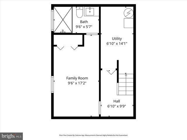 2215 FARRINGTON AVE, Alexandria, VA 22303