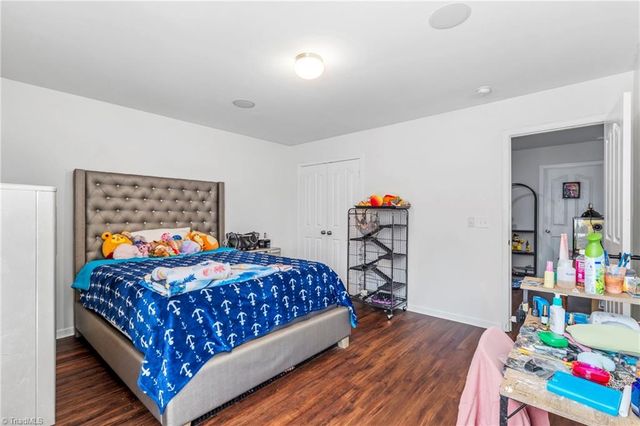 5047 Mount Hope Drive, Winston-salem, NC 27107