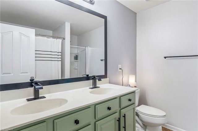 5047 Mount Hope Drive, Winston-salem, NC 27107