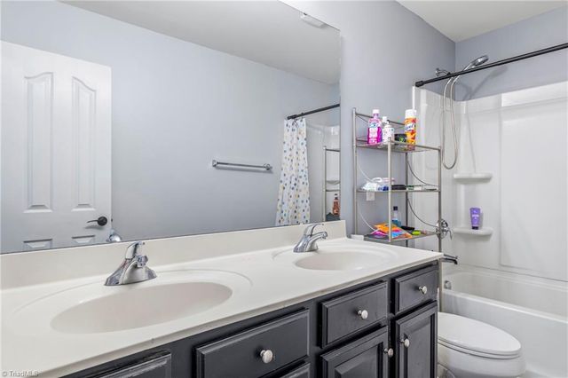 5047 Mount Hope Drive, Winston-salem, NC 27107