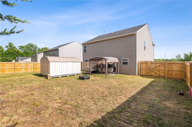 5047 Mount Hope Drive, Winston-salem, NC 27107