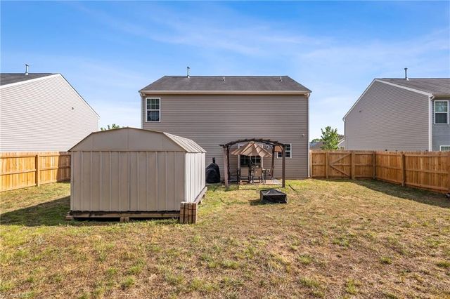 5047 Mount Hope Drive, Winston-salem, NC 27107