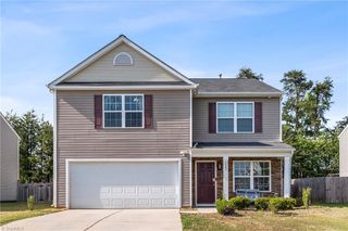 5047 Mount Hope Drive, Winston-salem, NC 27107
