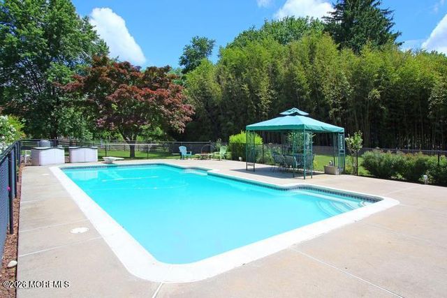 197 White Road, Little Silver, NJ 07739