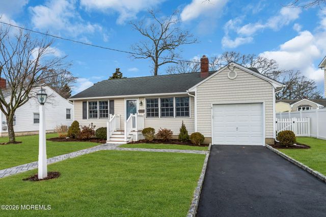 1135 Lawrence Avenue, Point Pleasant, NJ 08742