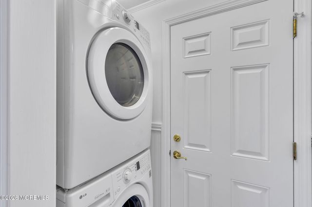 1135 Lawrence Avenue, Point Pleasant, NJ 08742