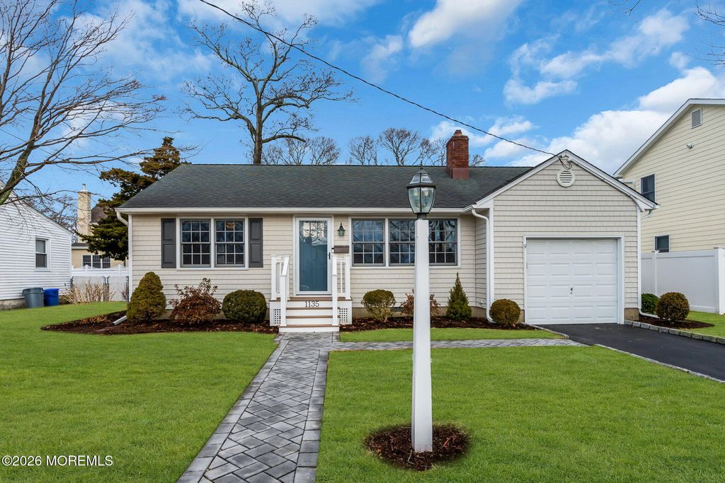 1135 Lawrence Avenue, Point Pleasant, NJ 08742