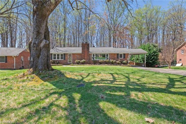 6313 Arden Circle, Clemmons, NC 27012