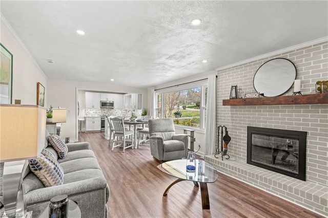 6313 Arden Circle, Clemmons, NC 27012