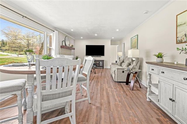 6313 Arden Circle, Clemmons, NC 27012