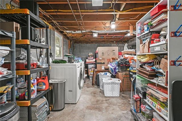 6313 Arden Circle, Clemmons, NC 27012