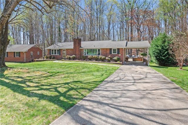 6313 Arden Circle, Clemmons, NC 27012