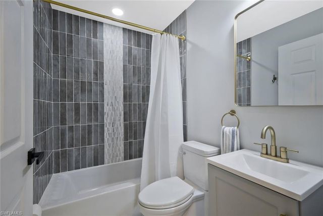 5370 Park RD 2, Fort Myers, FL 33908