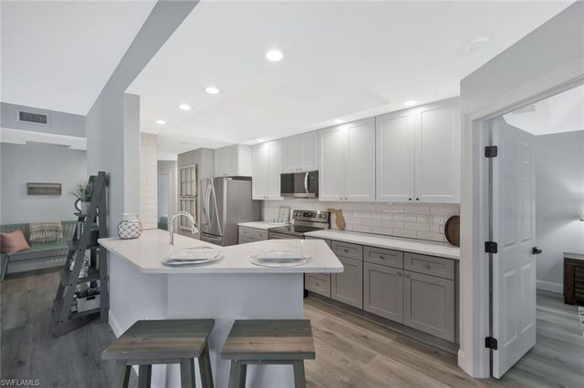 5370 Park RD 2, Fort Myers, FL 33908