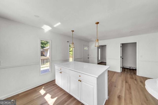 6345 Connell Road, Atlanta, GA 30349