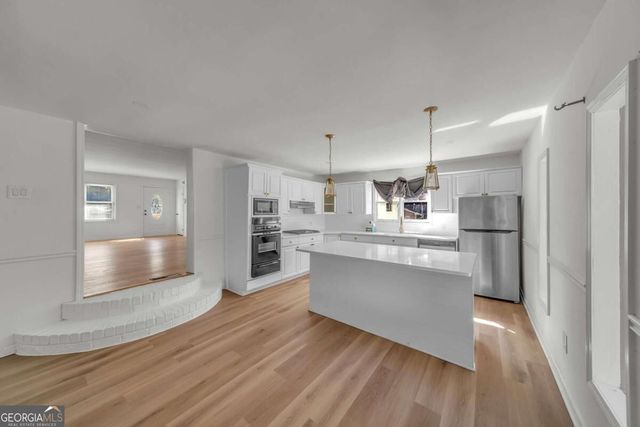 6345 Connell Road, Atlanta, GA 30349