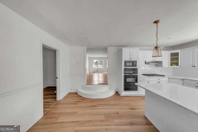6345 Connell Road, Atlanta, GA 30349