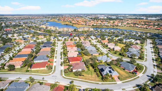 2670 Camberly Circle, Melbourne, FL 32940