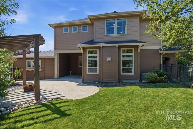 5285 E Arrow Junction, Boise, ID 83716