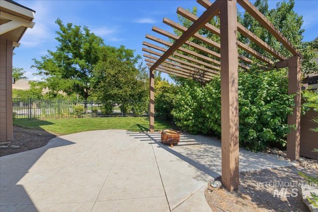 5285 E Arrow Junction, Boise, ID 83716