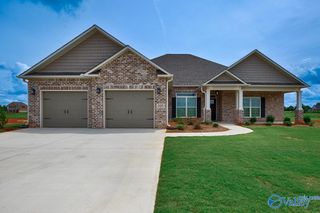 147 Pat Cain Drive, New Market, AL 35761