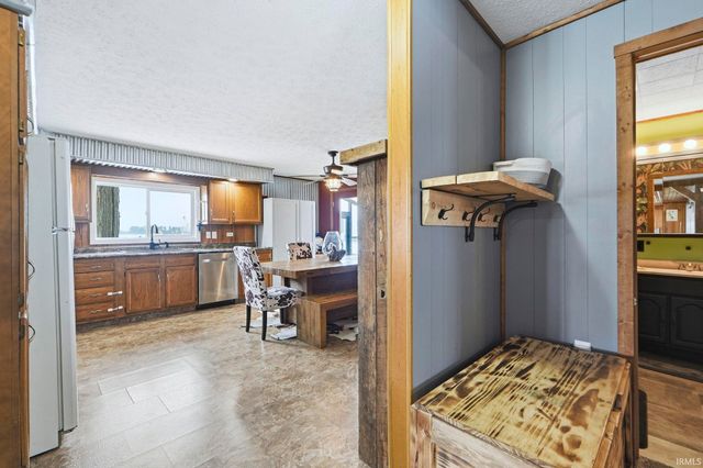 8919 9B Road, Plymouth, IN 46563