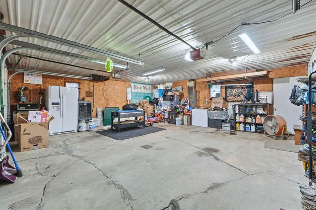 8919 9B Road, Plymouth, IN 46563