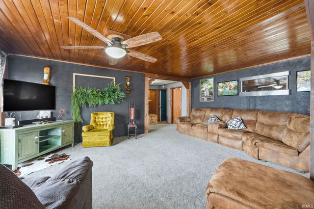 8919 9B Road, Plymouth, IN 46563