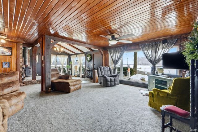 8919 9B Road, Plymouth, IN 46563