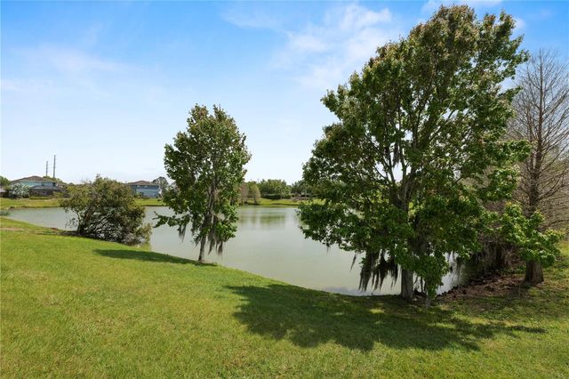 30816 PUMPKIN RIDGE DRIVE, Wesley Chapel, FL 33543